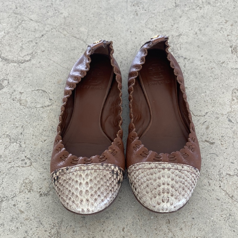 Tory Burch leather flat_5.5